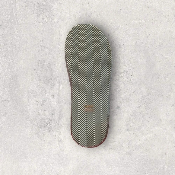 Men’s Club Room slide on slippers SIZE 6/7 SMALL GRAY - can be unisex NEW - Picture 3 of 6